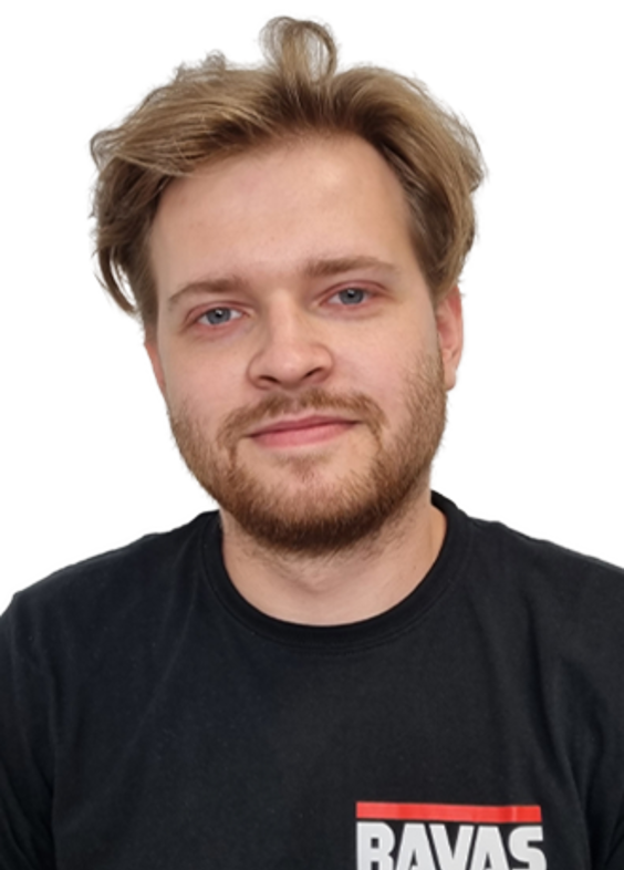 Maciej Ciesielski Png 330X460